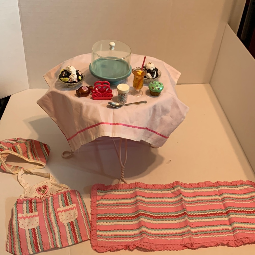 American Girl | Cafe Set with Table, Food, Baker’s Outfit and Spread Table Cloth